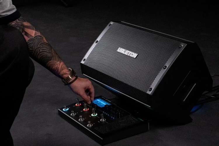 Комбопідсилювач VALETON VFR-110