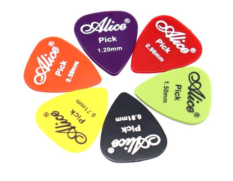 Alice AP-12P Медіатори Nylon Smooth (12 шт)